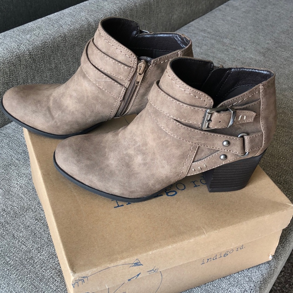 Indigo Ankle boots